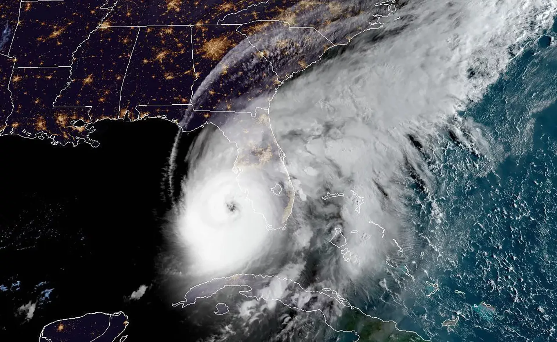 NOAA satellite image of Hurricane Ian over Florida